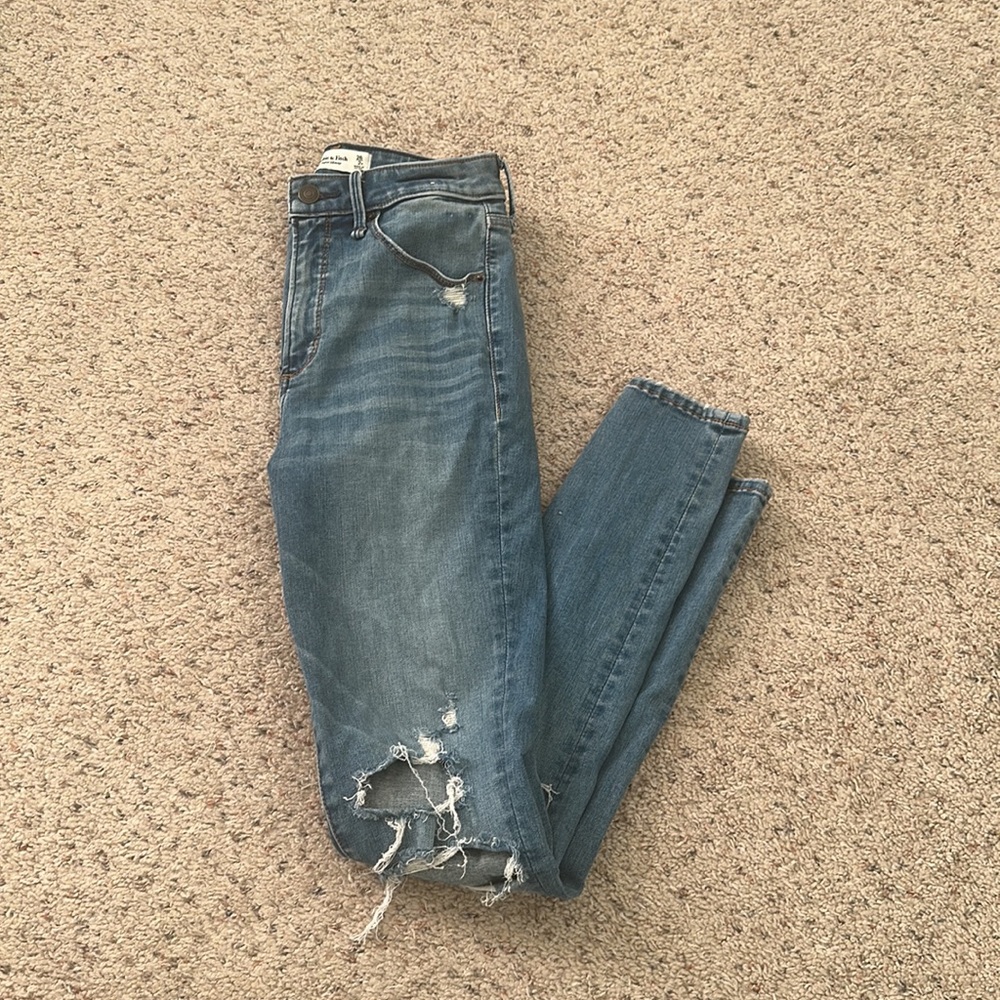 Abercrombie & Fitch: High Rise Super Skinny Curve Love